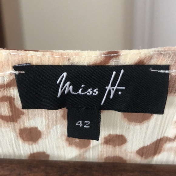 cream/tan long sleeve, VNeck, animal print blouse & zipper, Miss H, Eur42/US10 - Picture 8 of 8